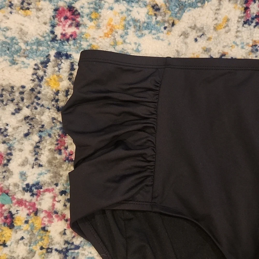 Liz Claiborne SZ 20 2 Piece Black/White Swimsuit - Picture 3 of 9